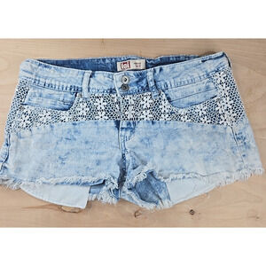 Lei Ashley Low Rise Cutoff Shorts With Lace Detail Size 7 Acid Wash Millie